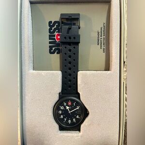 Like new, in box swiss army renegade watch
